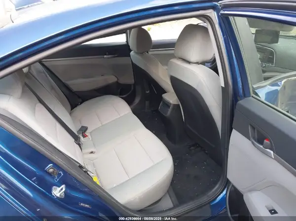 5NPD74LF3HH093129 2017 HYUNDAI ELANTRA - Image 8