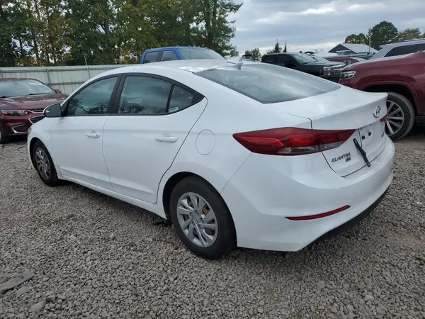 5NPD74LF3HH093213 2017 HYUNDAI ELANTRA - Image 2