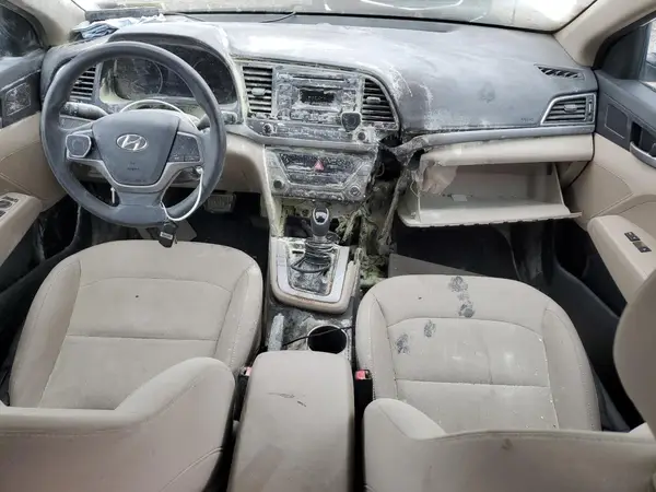 5NPD74LF3HH093213 2017 HYUNDAI ELANTRA - Image 8