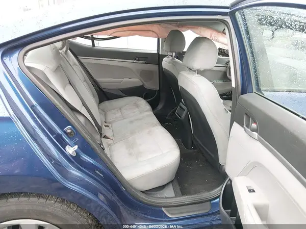5NPD74LF3HH094507 2017 HYUNDAI ELANTRA - Image 8