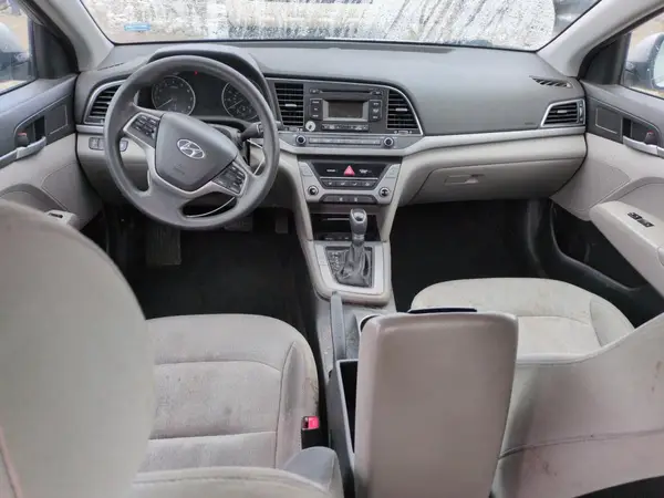 5NPD74LF3HH094975 2017 HYUNDAI ELANTRA - Image 8