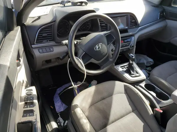 5NPD74LF3HH096340 2017 HYUNDAI ELANTRA - Image 8