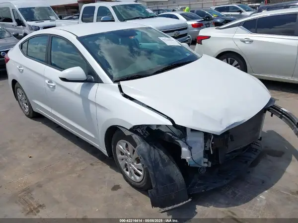 5NPD74LF3HH097407 2017 HYUNDAI ELANTRA - Image 1