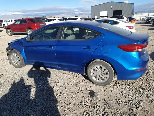 5NPD74LF3HH097911 2017 HYUNDAI ELANTRA - Image 2