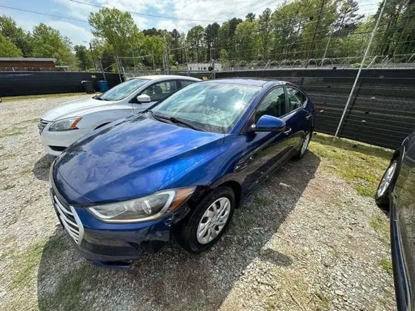 5NPD74LF3HH099769 2017 HYUNDAI ELANTRA - Image 2
