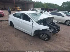 5NPD74LF3HH102587 2017 HYUNDAI ELANTRA