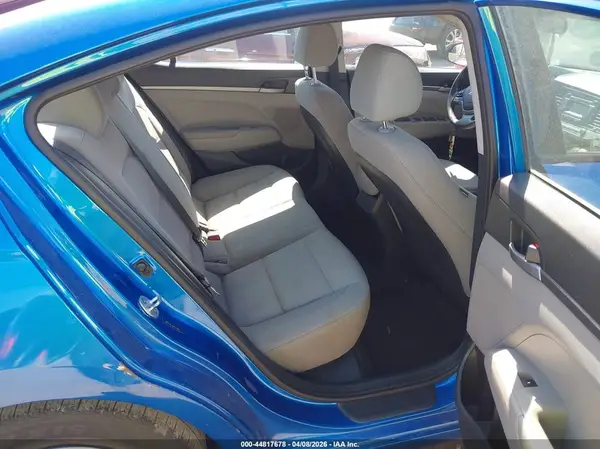5NPD74LF3HH103822 2017 HYUNDAI ELANTRA - Image 8