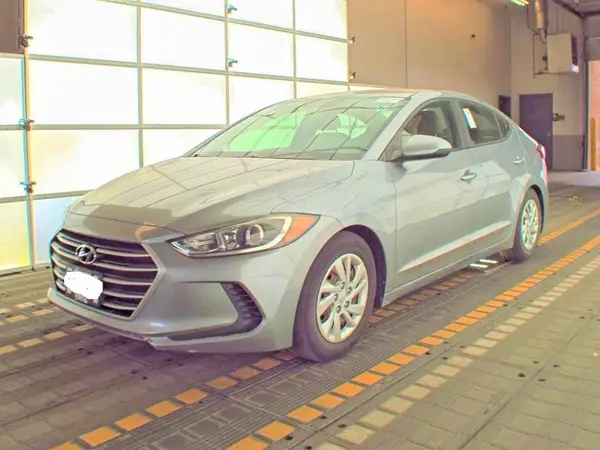 5NPD74LF3HH104405 2017 HYUNDAI ELANTRA - Image 2