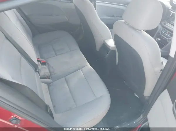 5NPD74LF3HH112164 2017 HYUNDAI ELANTRA - Image 8
