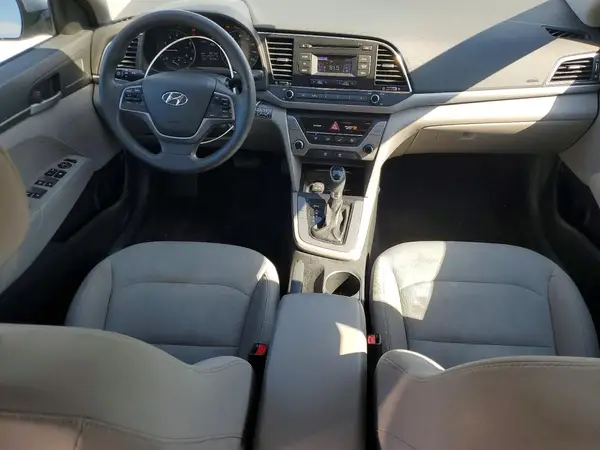 5NPD74LF3HH112455 2017 HYUNDAI ELANTRA - Image 8