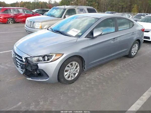 5NPD74LF3HH127330 2017 HYUNDAI ELANTRA - Image 2