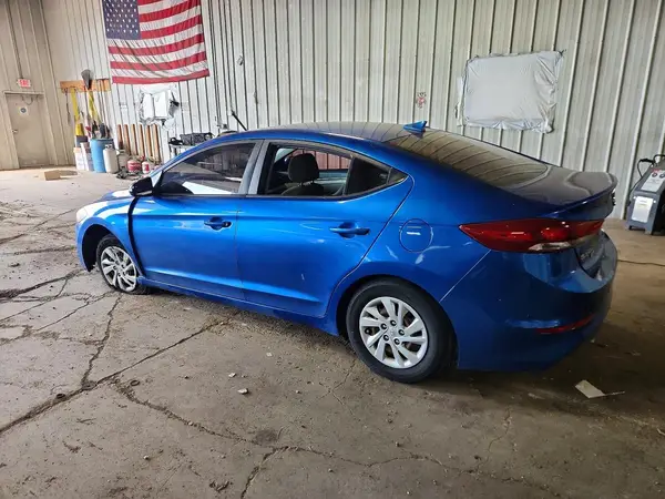 5NPD74LF3HH129384 2017 HYUNDAI ELANTRA - Image 2
