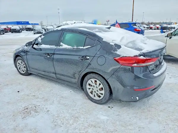 5NPD74LF3HH136495 2017 HYUNDAI ELANTRA - Image 2