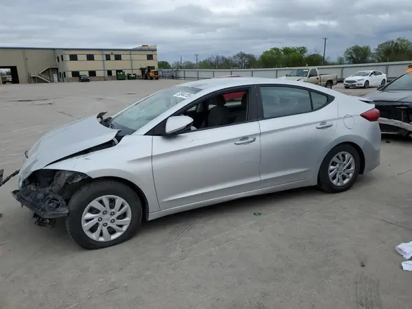 5NPD74LF3HH137923 2017 HYUNDAI ELANTRA - Image 1