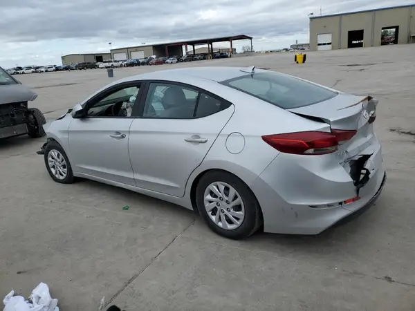 5NPD74LF3HH137923 2017 HYUNDAI ELANTRA - Image 2