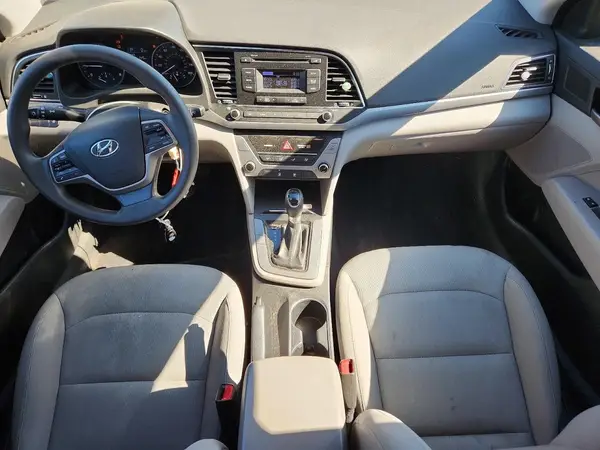 5NPD74LF3HH145097 2017 HYUNDAI ELANTRA - Image 8