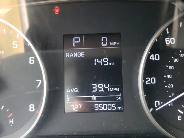 5NPD74LF3HH148596 2017 HYUNDAI ELANTRA - Image 8