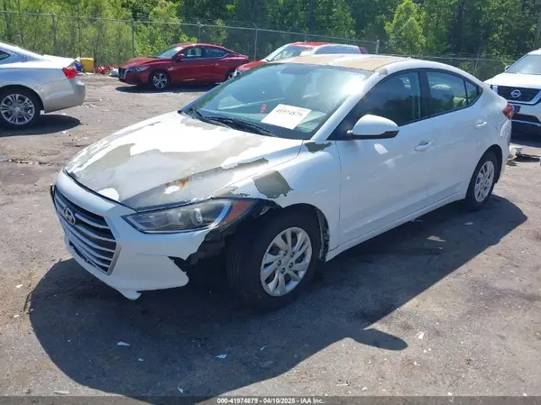 5NPD74LF3HH148985 2017 HYUNDAI ELANTRA - Image 2