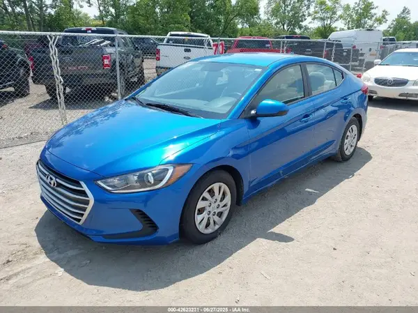 5NPD74LF3HH151563 2017 HYUNDAI ELANTRA - Image 2