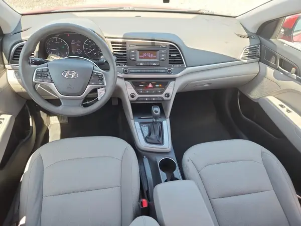 5NPD74LF3HH162465 2017 HYUNDAI ELANTRA - Image 8