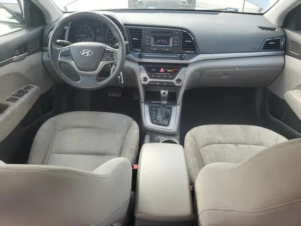 5NPD74LF3HH163616 2017 HYUNDAI ELANTRA - Image 8