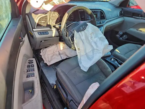 5NPD74LF3HH164801 2017 HYUNDAI ELANTRA - Image 8