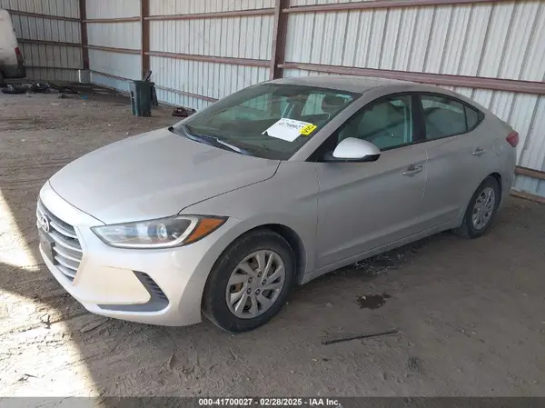 5NPD74LF3HH166421 2017 HYUNDAI ELANTRA - Image 2