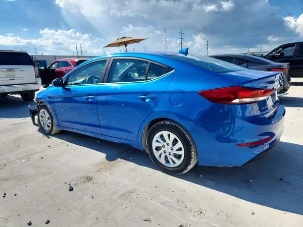 5NPD74LF3HH168475 2017 HYUNDAI ELANTRA - Image 2