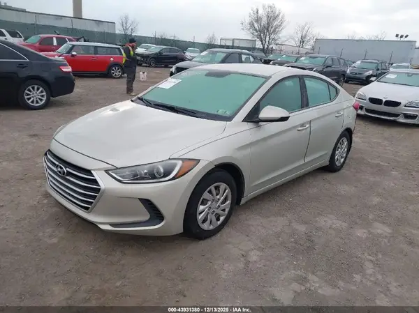 5NPD74LF3HH169626 2017 HYUNDAI ELANTRA - Image 2