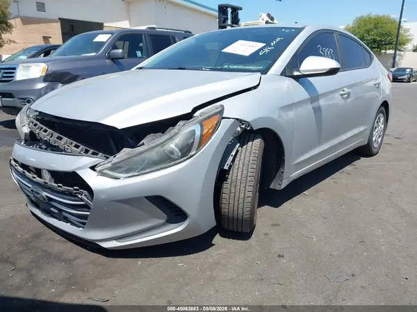 5NPD74LF3HH171490 2017 HYUNDAI ELANTRA - Image 2