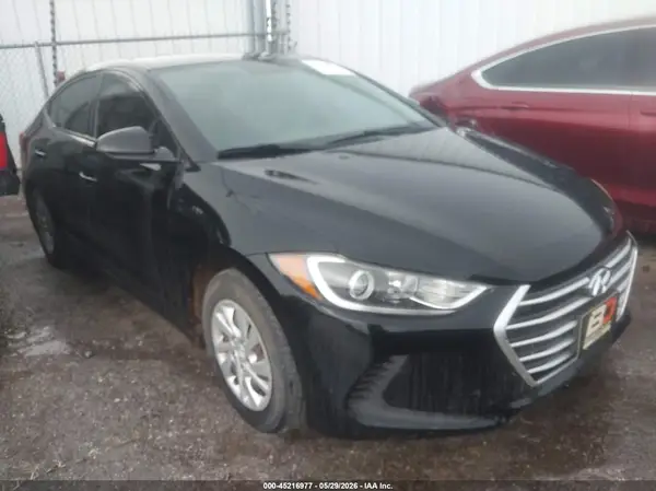 5NPD74LF3HH174504 2017 HYUNDAI ELANTRA - Image 1