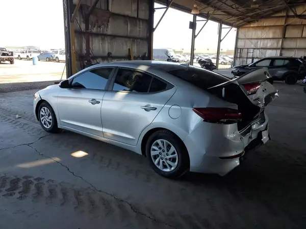 5NPD74LF3HH177080 2017 HYUNDAI ELANTRA - Image 2