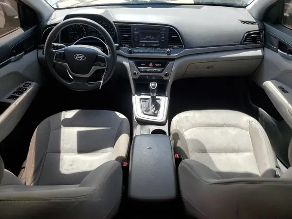 5NPD74LF3HH180741 2017 HYUNDAI ELANTRA - Image 8