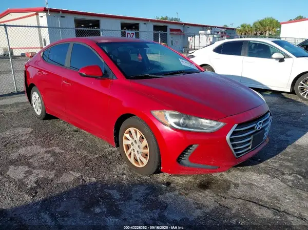 5NPD74LF3HH183140 2017 HYUNDAI ELANTRA - Image 1