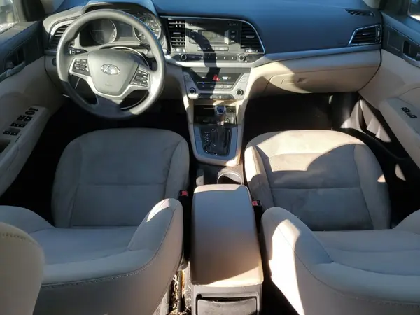 5NPD74LF3HH183493 2017 HYUNDAI ELANTRA - Image 8