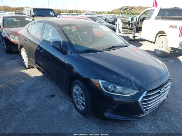 5NPD74LF3HH184174 2017 HYUNDAI ELANTRA - Image 1