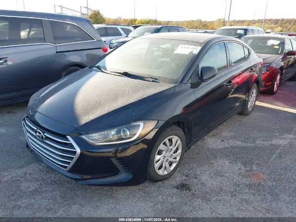 5NPD74LF3HH184174 2017 HYUNDAI ELANTRA - Image 2