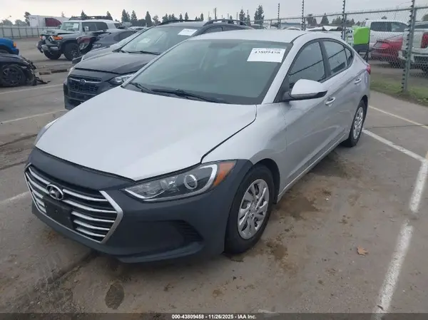 5NPD74LF3HH191268 2017 HYUNDAI ELANTRA - Image 2