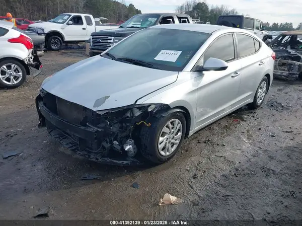 5NPD74LF3HH192422 2017 HYUNDAI ELANTRA - Image 2