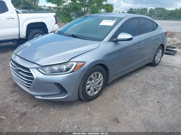 5NPD74LF3HH199760 2017 HYUNDAI ELANTRA - Image 2