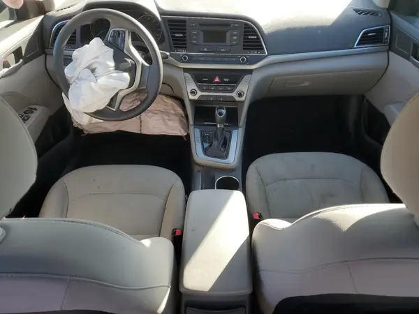 5NPD74LF3HH200390 2017 HYUNDAI ELANTRA - Image 8