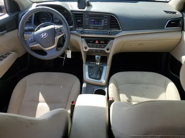 5NPD74LF3HH201720 2017 HYUNDAI ELANTRA - Image 8