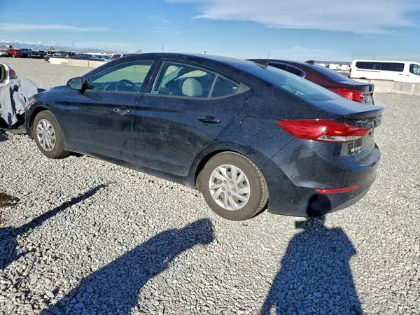 5NPD74LF3HH205749 2017 HYUNDAI ELANTRA - Image 2