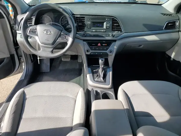 5NPD74LF3HH206755 2017 HYUNDAI ELANTRA - Image 8