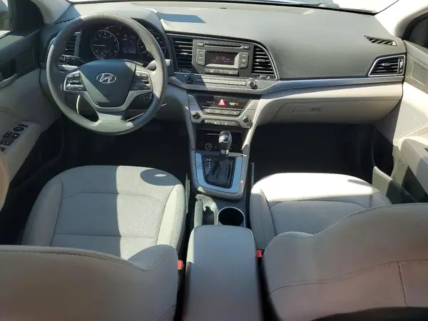 5NPD74LF3HH206786 2017 HYUNDAI ELANTRA - Image 8