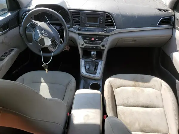 5NPD74LF3HH207663 2017 HYUNDAI ELANTRA - Image 8