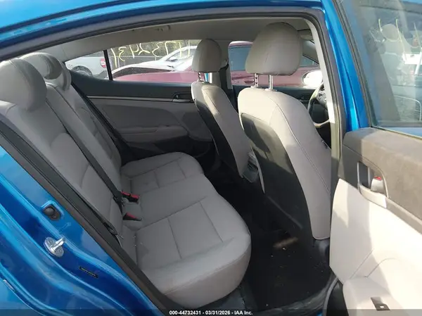 5NPD74LF3HH209140 2017 HYUNDAI ELANTRA - Image 8