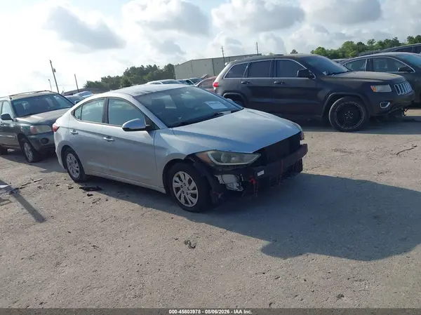 5NPD74LF3HH209607 2017 HYUNDAI ELANTRA - Image 1