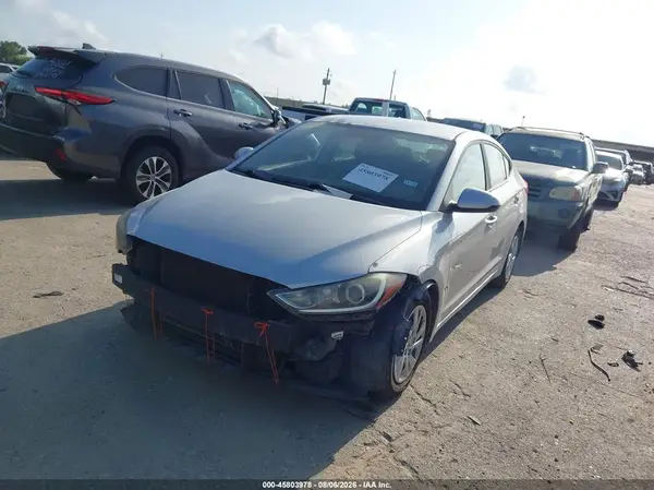 5NPD74LF3HH209607 2017 HYUNDAI ELANTRA - Image 2