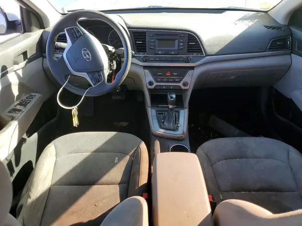 5NPD74LF3HH211499 2017 HYUNDAI ELANTRA - Image 8